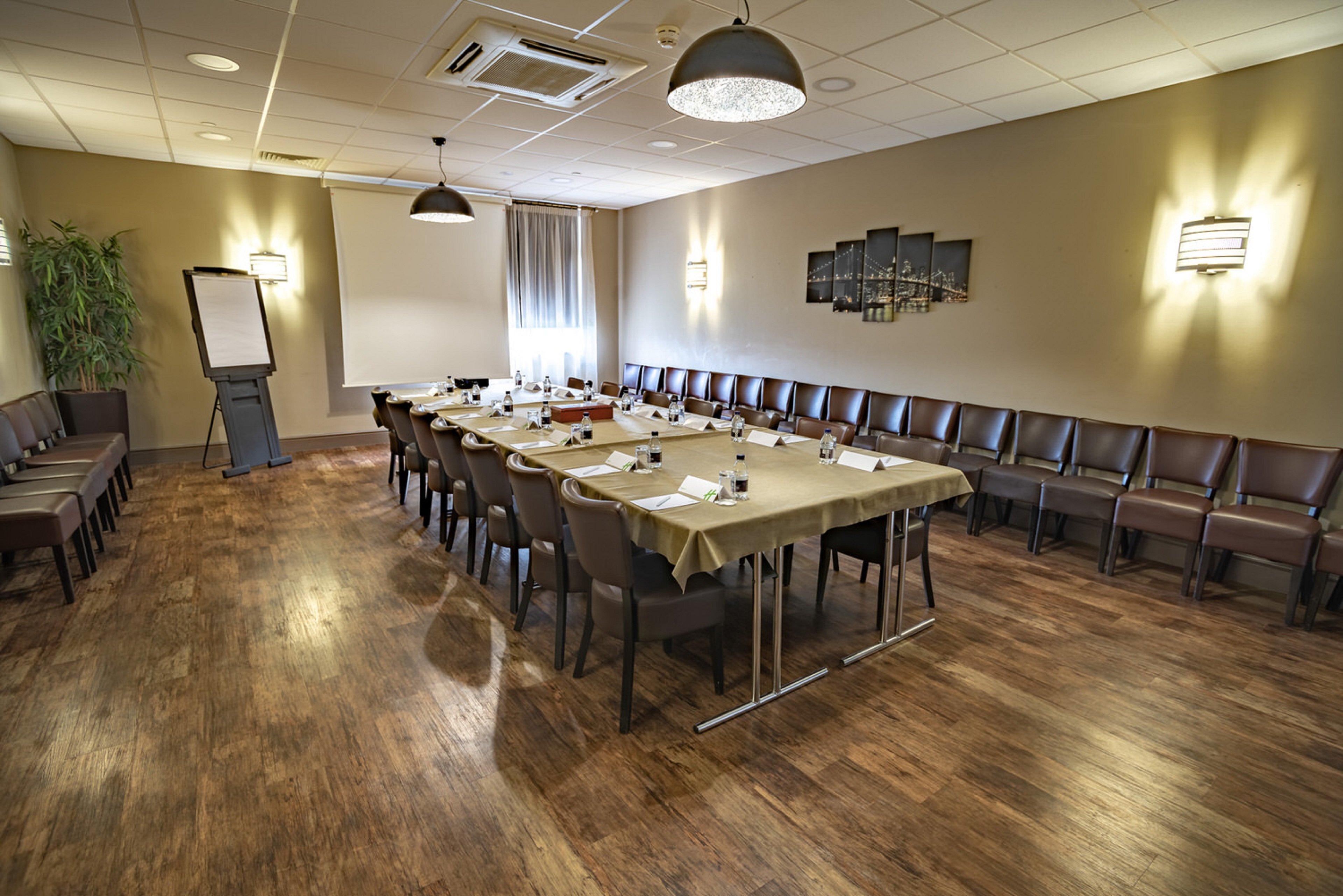 Holiday Inn Kenilworth - Warwick By Ihg Buitenkant foto