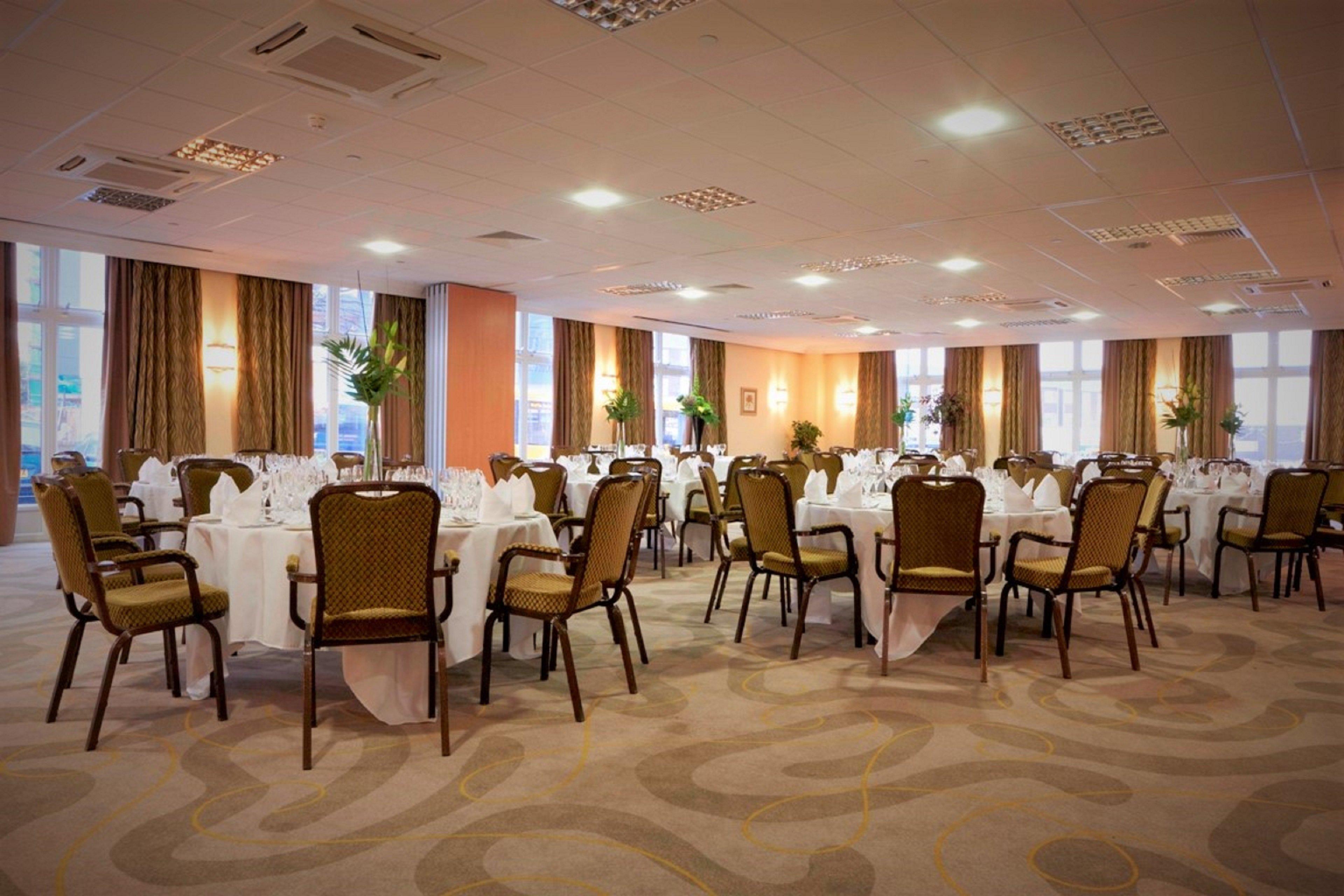 Holiday Inn Kenilworth - Warwick By Ihg Buitenkant foto